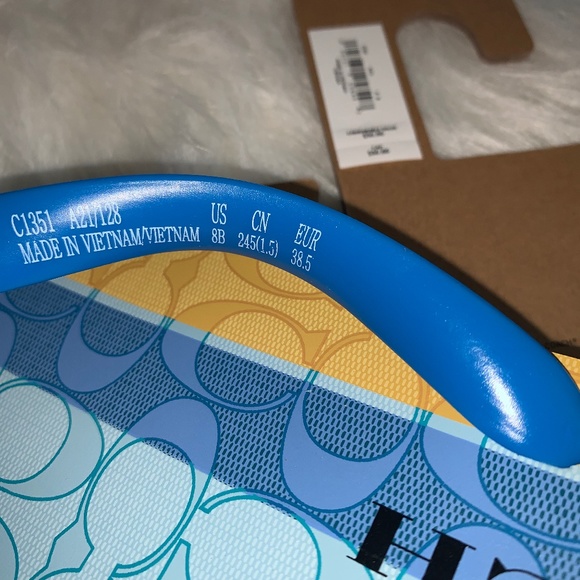 Coach Zak Striped Flip Flop - Picture 8 of 9